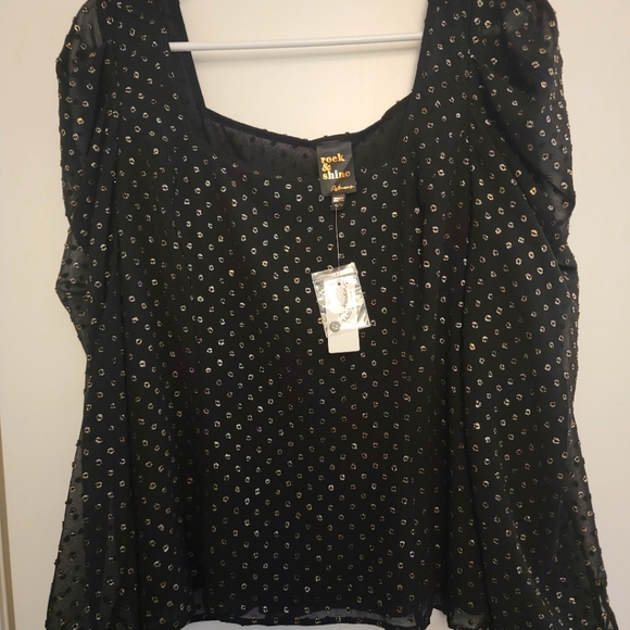 Black blouse with gold pattern - Picture 4 of 6